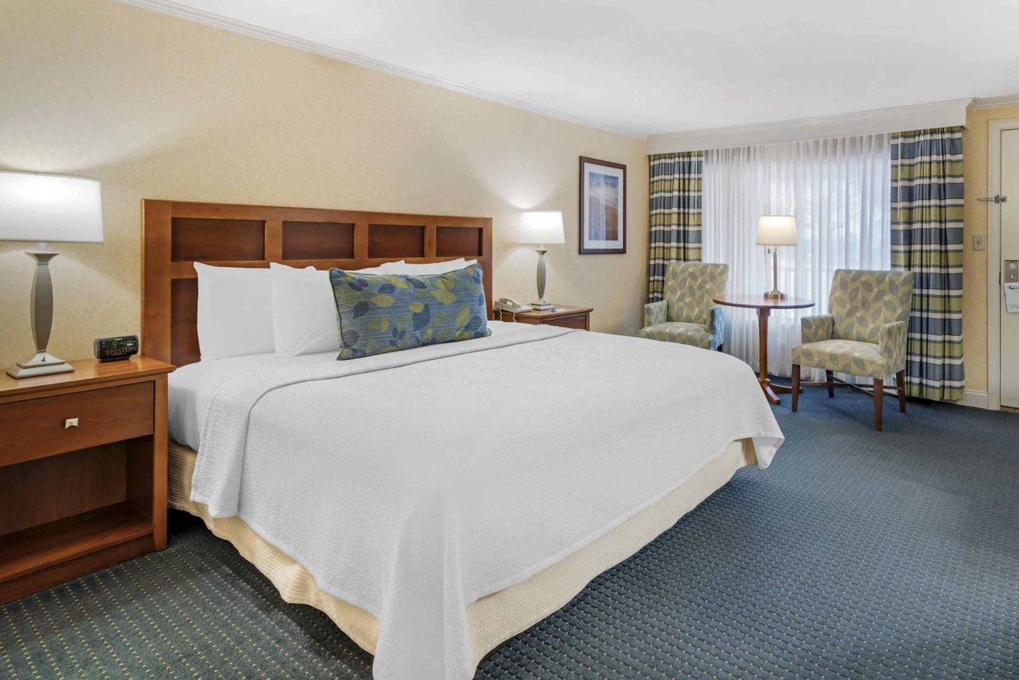 Juniper Hill 4*