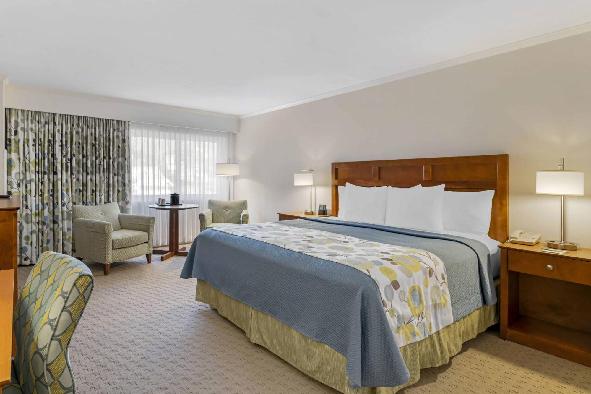 Juniper Hill 4*